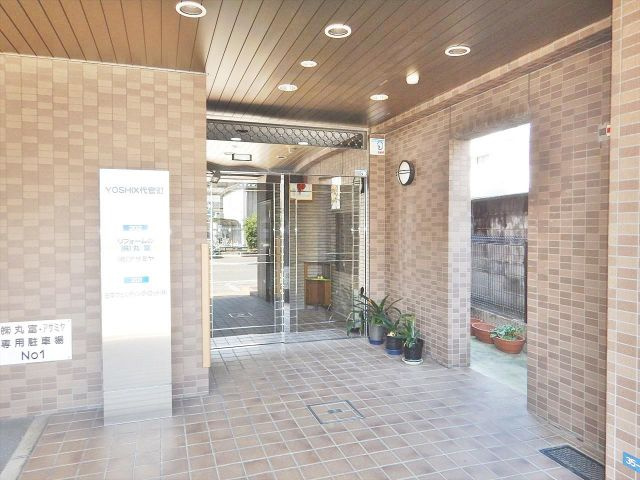 名古屋市東区代官町の賃貸マンションのエントランス|YOSHIX代官町（ヨシックス代官町）