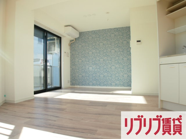 レスタシア穴川の居間・リビング