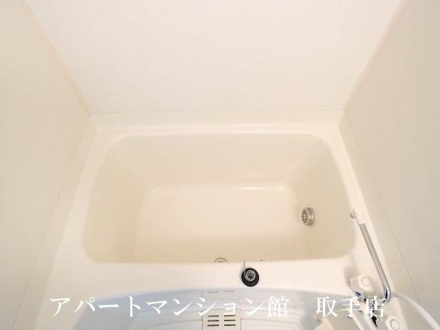 シティハイムやまとの浴室