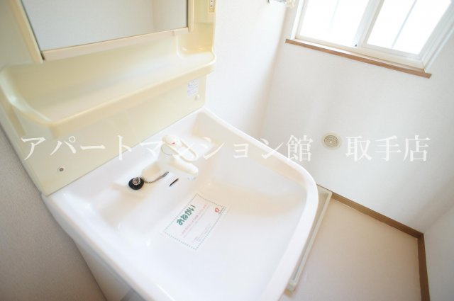 シティハイムやまとの独立洗面台