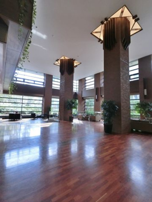 【周辺】1階エントランスロビー