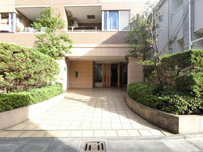 【エントランス】 | セザール第二川崎大師 | 京浜急行線「川崎大師」駅徒歩6分の好立地！