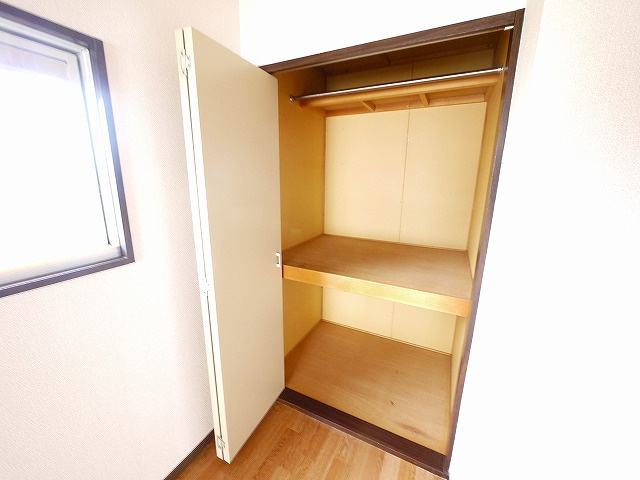 ホームズ飛鳥の収納|収納豊富です