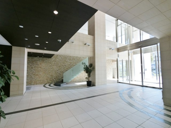 【エントランス】