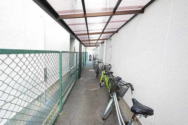 白樺ハイツ大宮Ⅲのその他共用部分|駐輪場はこちらです。