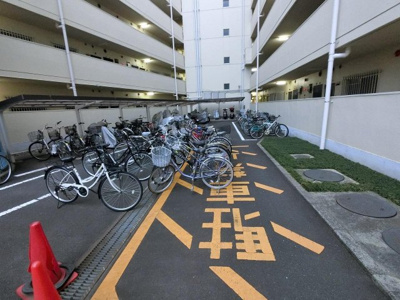 【その他共用部分】 | ファミール東鶴見 | 駐輪場