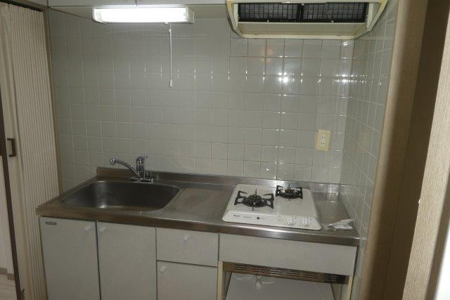 エスポワール老松のキッチン|ガスコンロ付き