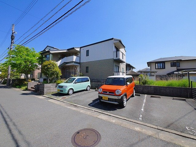バーベナ光台Gの駐車場