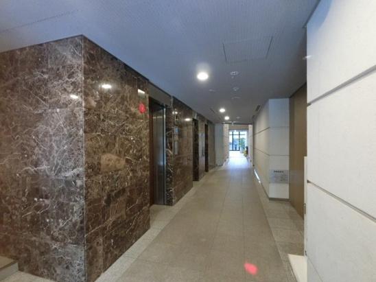 【エントランス】エレベーター