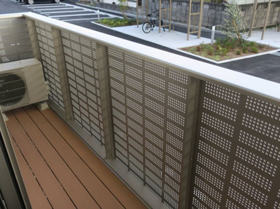 【バルコニー】 | プレミアム弐番館