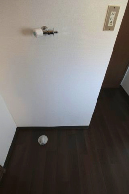 【設備】 | メゾンカトレア | 室内洗濯機置き場