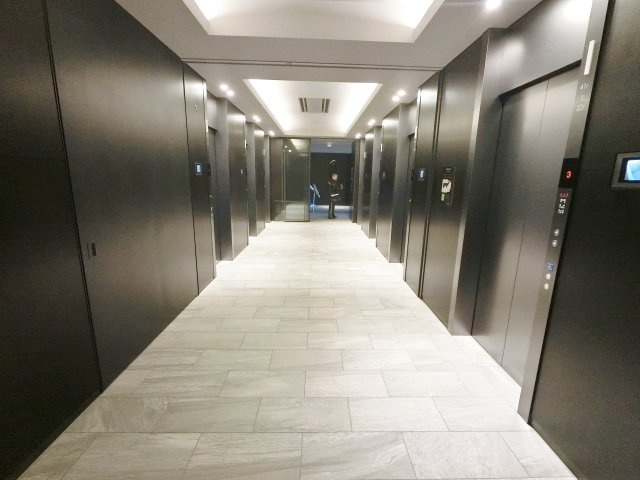 【エントランス】