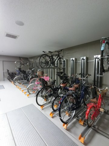 【周辺】 | 駐輪場