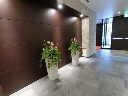 【エントランス】