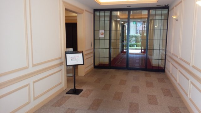 【エントランス】