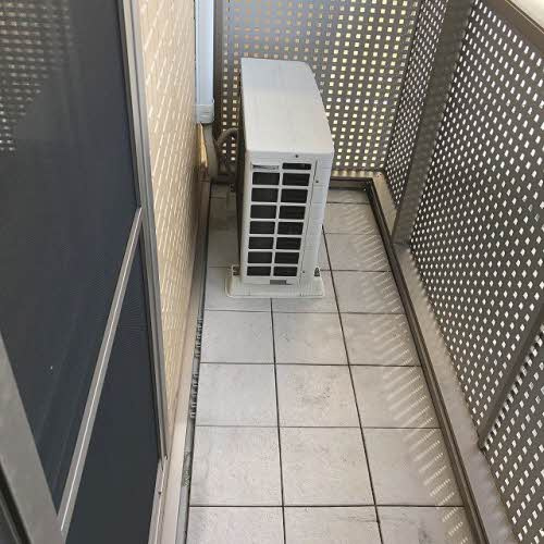 シャーメゾン大山B棟のバルコニー