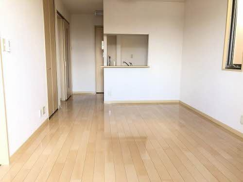 シャーメゾン大山B棟の居間・リビング