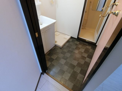 【洗面所】 | クレセントコート