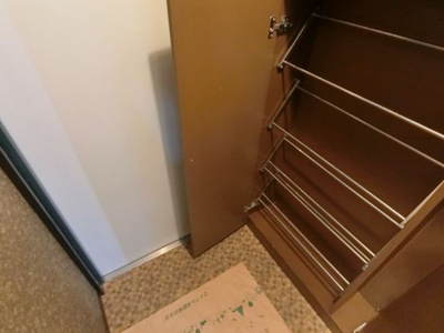 【玄関】 | クレセントコート