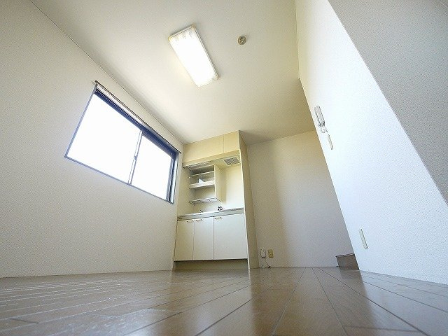 米田マンションの居間・リビング|ゆったり過ごせる居間です