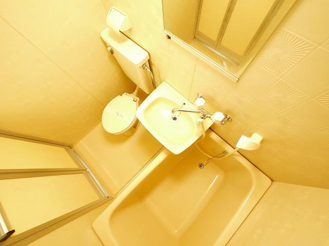 米田マンションの浴室|きれいなお風呂です