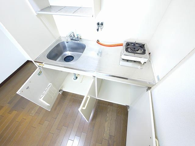 米田マンションのキッチン|キッチンでお料理をお楽しみください