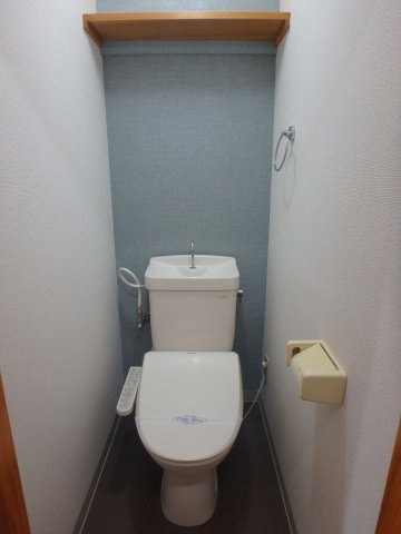 ＳＫマンションのトイレ|岡山市北区今　SKマンション　1K　トイレ