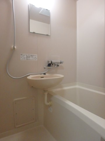 ＳＫマンションの浴室|岡山市北区今　SKマンション　1K　風呂