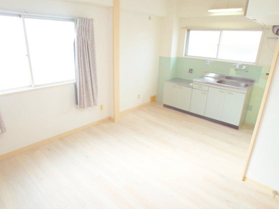 【内装】 | 芦屋ホワイト