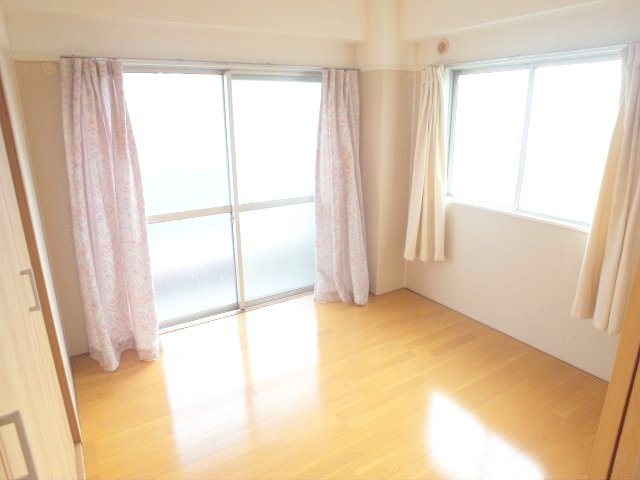 【洋室】 | 芦屋ホワイト