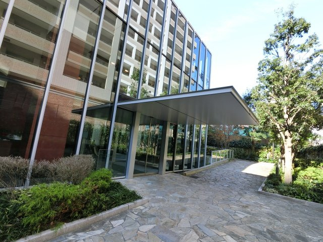 【エントランス】