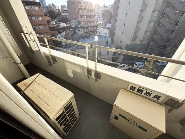 【バルコニー】 | 小石川コロン