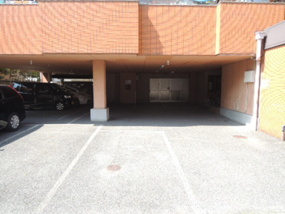 【エントランス】 | KKKﾋﾞﾙ