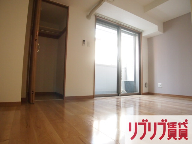 プラージュ東千葉の居間・リビング