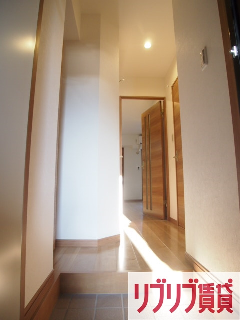 プラージュ東千葉の玄関