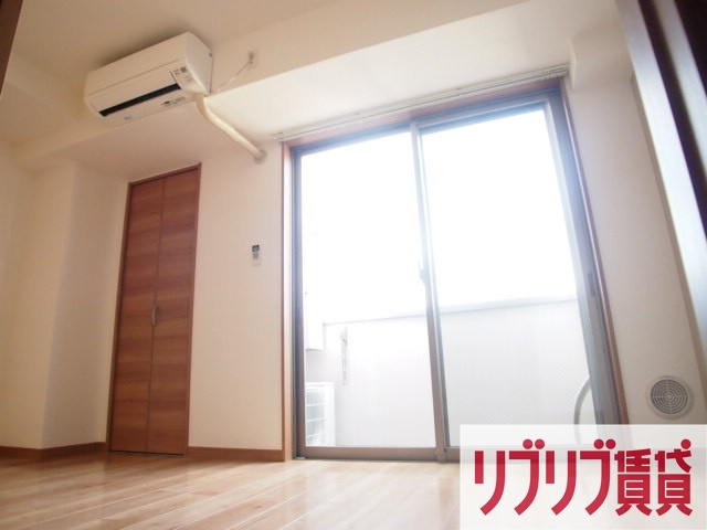 プラージュ東千葉の居間・リビング