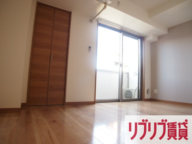 プラージュ東千葉の居間・リビング