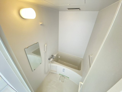 【浴室】 | メゾンかわむら