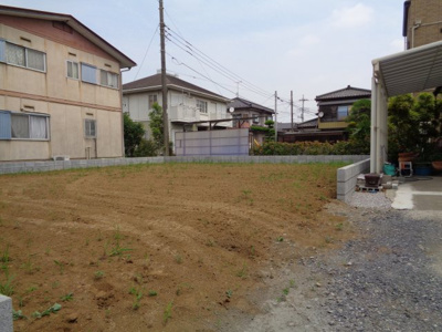 【前面道路含む現地写真】 | 熊谷市拾六間字出口売地