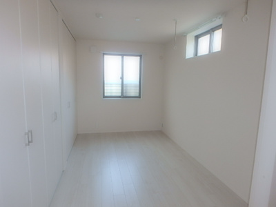 【洋室】 | ISSY MARK