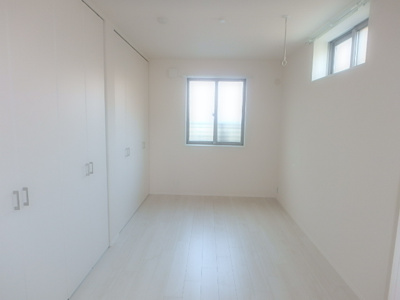 【洋室】 | ISSY MARK