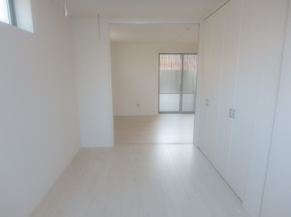 【洋室】 | ISSY MARK