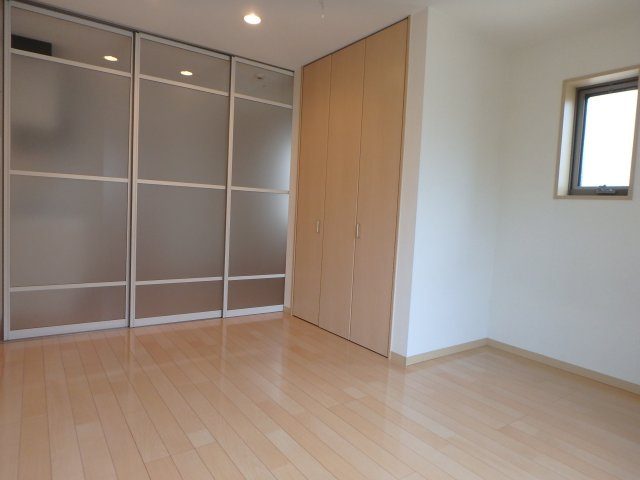 メゾンれもんの木の洋室