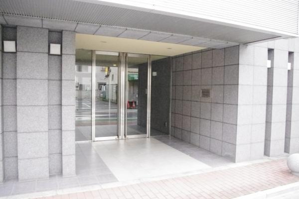 クィーンシティ大山のエントランス