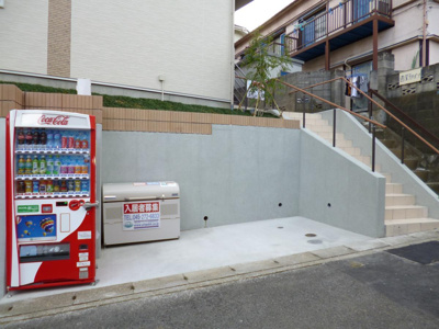 【その他共用部分】 | ルノン百合ヶ丘 | 敷地内に自転車置き場を完備しています！荷物が重いときに自転車があれば助かりますね☆