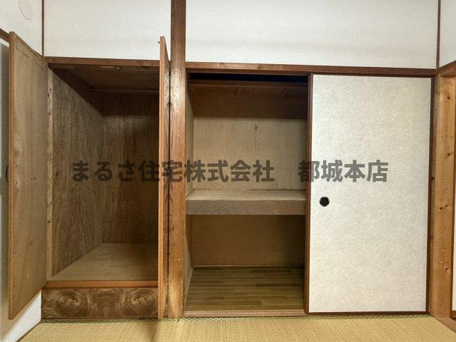 松元十一貸家の収納