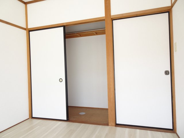 ラポールおおいＡの収納