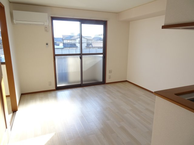 シェトワボヌール　A棟の居間・リビング