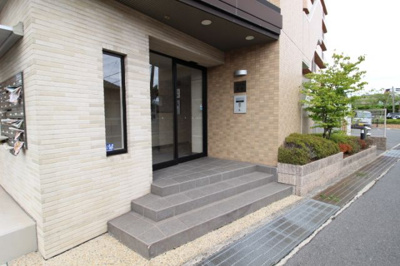 【エントランス】 | COCO西市