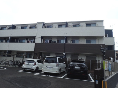 【駐車場】 | FUNs遊園Ⅰ/ファンズ遊園Ⅰ | いつでも目の届く敷地内に駐車場があります♪荷物がかさばりがちなお買物にも、敷地内駐車場があると便利ですよね☆